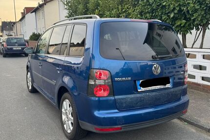 VW Touran 160.000 km 5.290 &euro; Riedstadt 64560