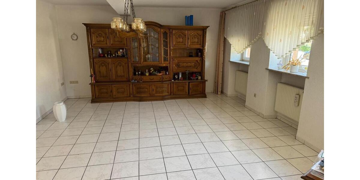 Einfamilienhaus Höheinöd - 8 Zimmer, 198 m&sup2;, 255.000&euro; | Angebot:27005575