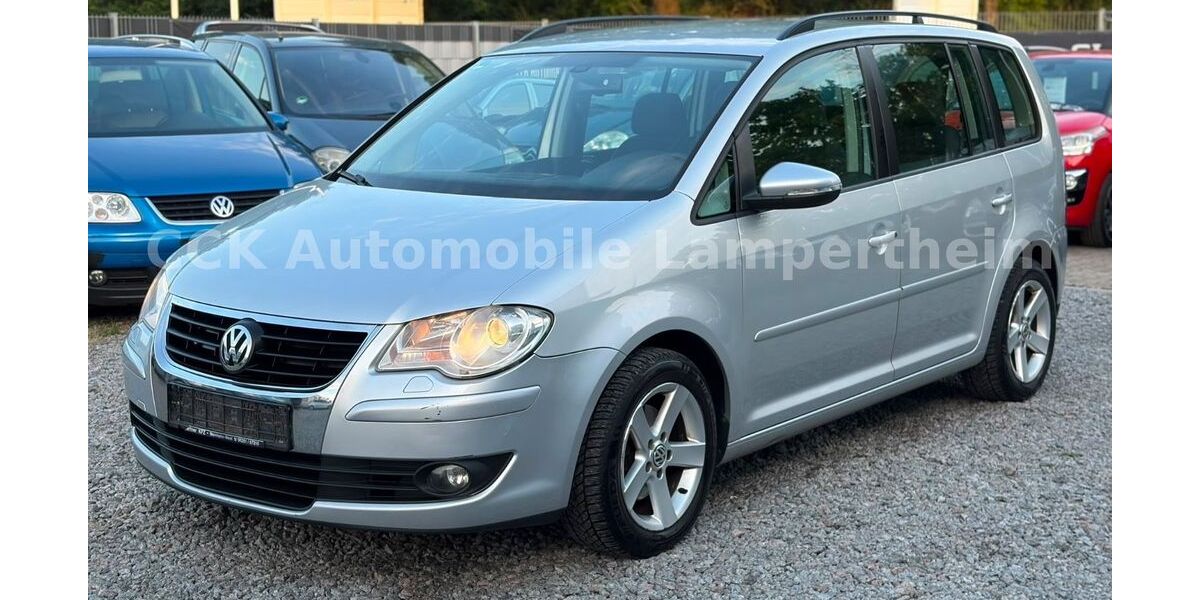 VW Touran 256.000 km 3.499 &euro; Lampertheim 68623