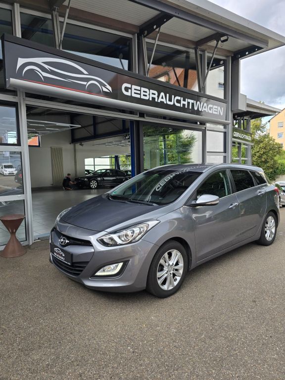 i30