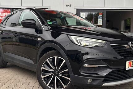 Opel Grandland (X) 138.705 km 15.450 &euro; Henstedt-Ulzburg­­­ 24558