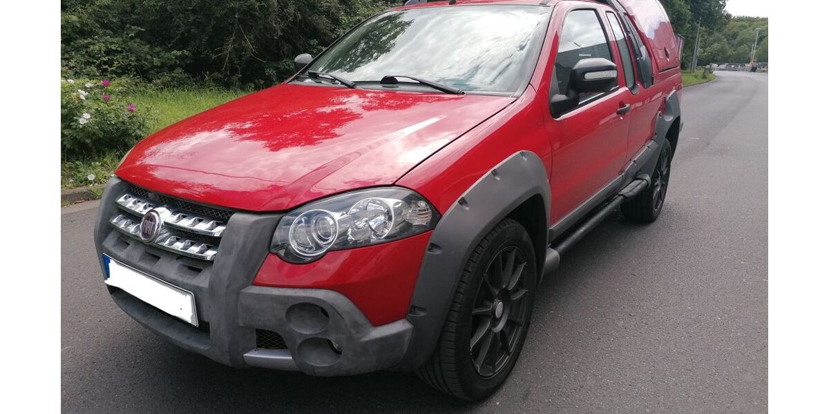 Fiat Strada 129.000 km 8.800 &euro; Frankfurt 60316