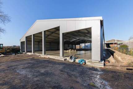 Halle in Dörphof 349 € 73 m² zimmer