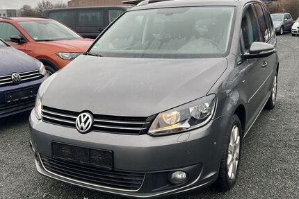 VW Touran 168.050 km 8.990 &euro; Braunschweig Wenden 38110