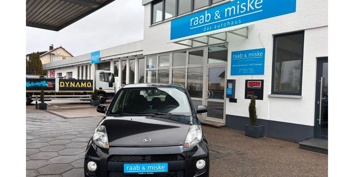 Daihatsu Sirion 171.200 km 2.490 &euro; Essingen 73457