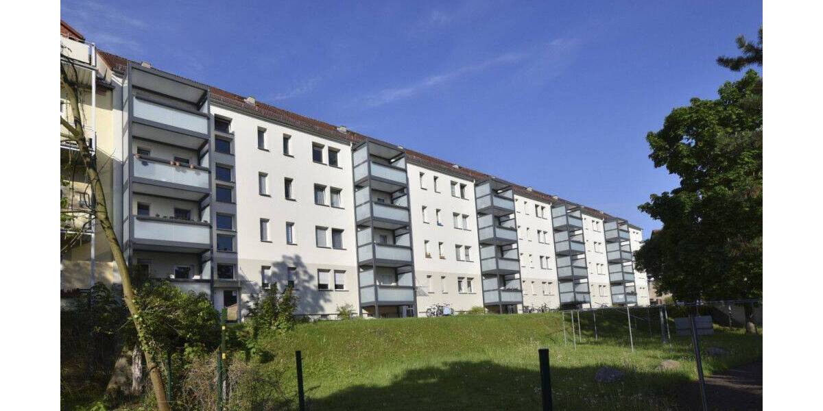 Etagenwohnung Dessau-Roßlau Innenstadt - 3 Zimmer, 59 m&sup2;, 405&euro; | Angebot:26833407