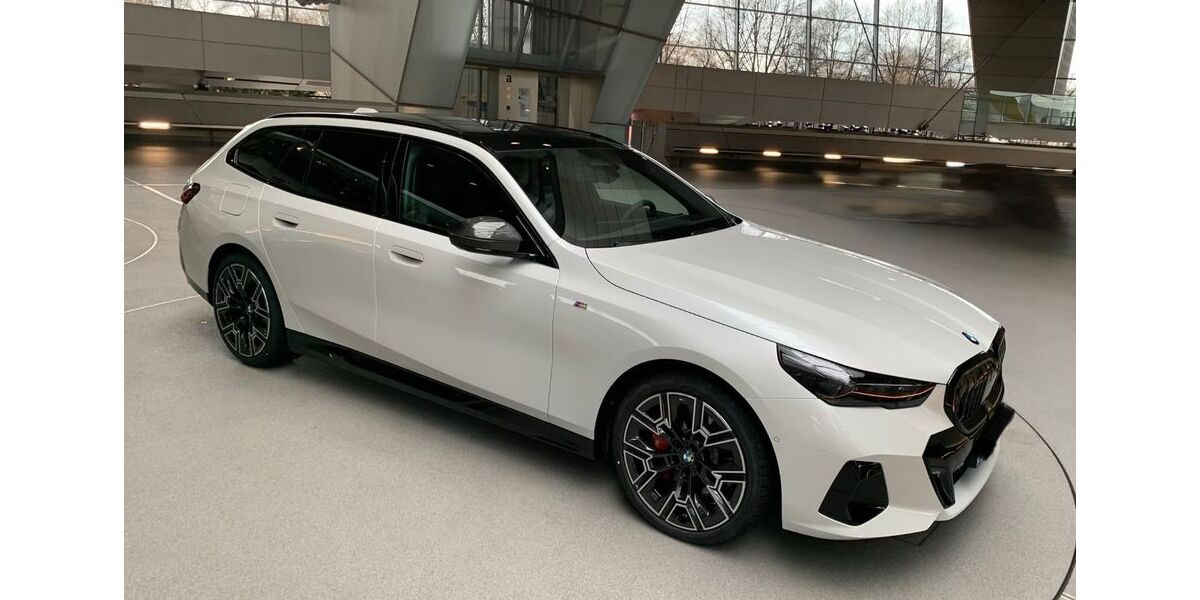 BMW 540 9.800 km 78.499 &euro; Umpferstedt 99441