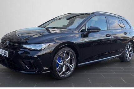 VW Golf 7.900 km 59.790 &euro; Neustadt a.d. Weinstraße 67433