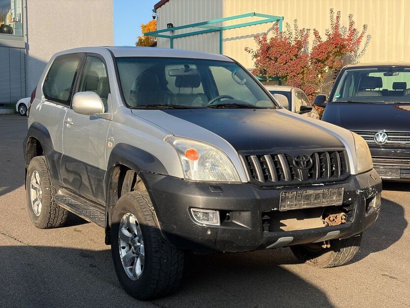 Toyota Land Cruiser 299.000 km 7.500 € Mietingen 88487