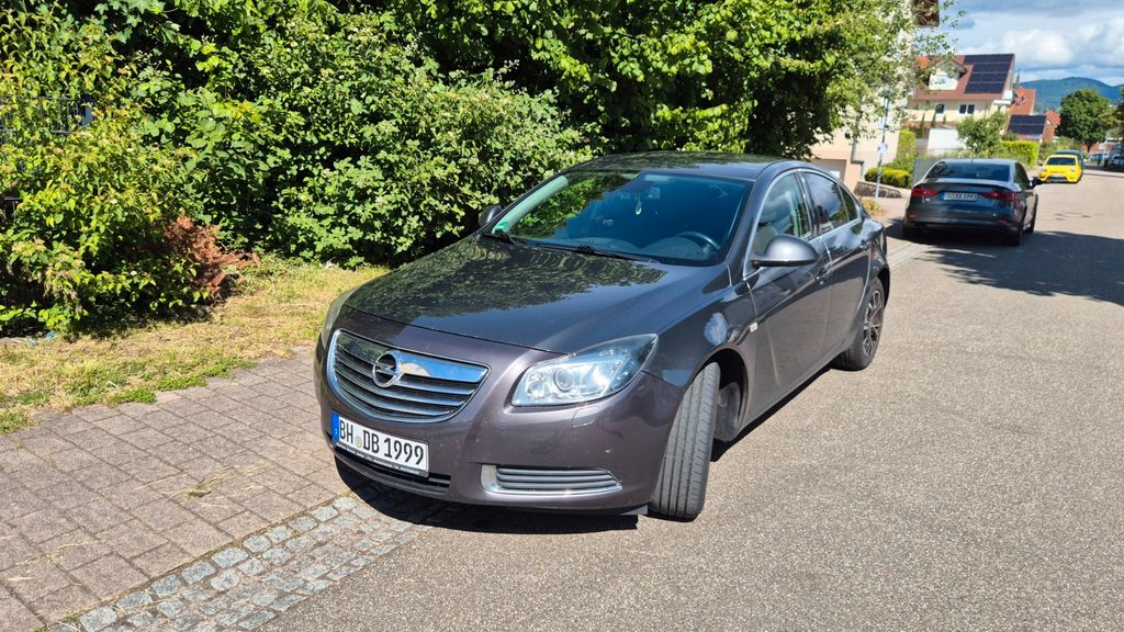 Opel Insignia 207.000 km 2.100 &euro; Schramberg 78713