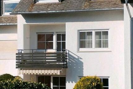 Haus Urbar - 6 Zimmer, 200 m&sup2;, 1.500&euro; | Angebot:26385806