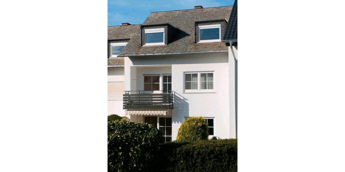 Reihenhaus Urbar - 6 Zimmer, 200 m&sup2;, 1.500&euro; | Angebot:26385806