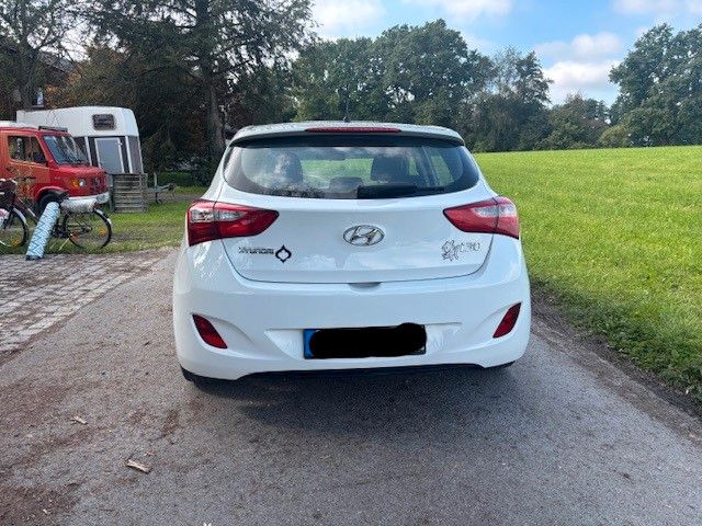 Hyundai i30 240.000 km 4.999 € Raubling 83064