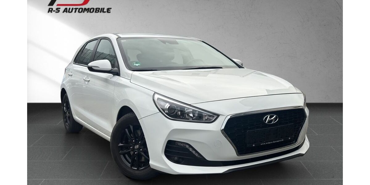 Hyundai i30 75.000 km 12.290 € Troisdorf 53840