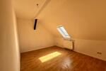 Dachgeschoßwohnung Bitterfeld-Wolfen Bitterfeld - 3 Zimmer, 75 m&sup2;, 550&euro; | Angebot:26337106