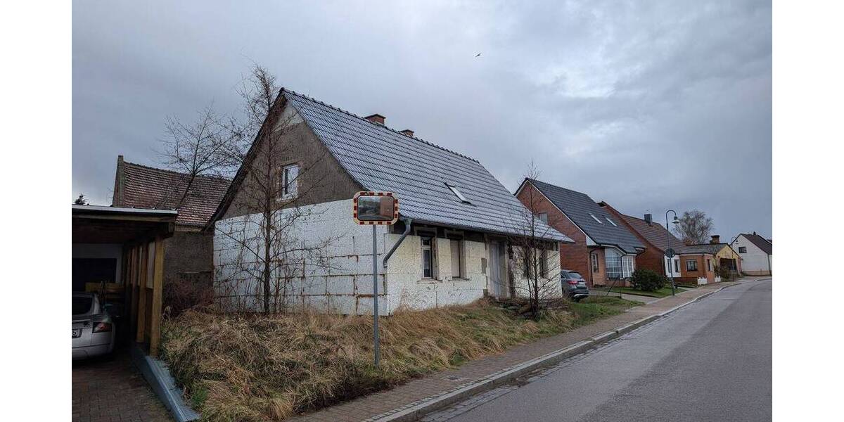Einfamilienhaus Schlagenthin Schlagenthin - 4 Zimmer, 100 m&sup2;, 65.000&euro; | Angebot:26154526