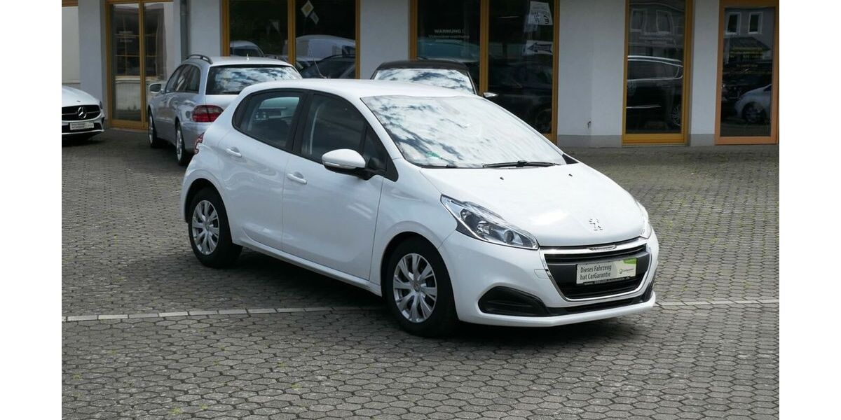 Peugeot 208 22.900 km 12.495 &euro; Schleiden 53937
