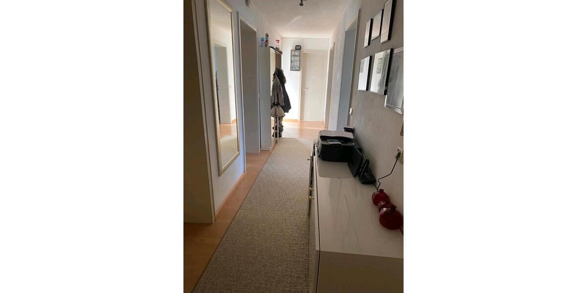 Etagenwohnung Müllheim - 4 Zimmer, 94 m&sup2;, 339.000&euro; | Angebot:19042328