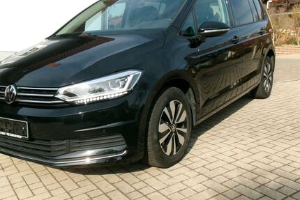 VW Touran 16.782 km 32.870 &euro; Michelfeld 91275