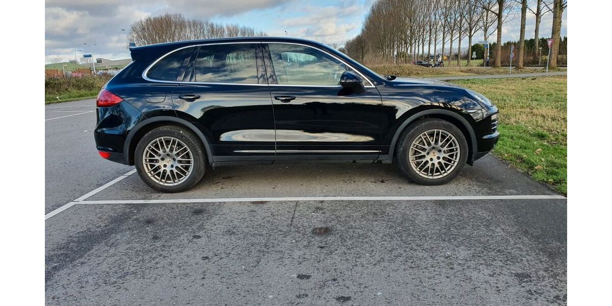 Porsche Cayenne 220.000 km 19.999 &euro; Kranenburg 47559