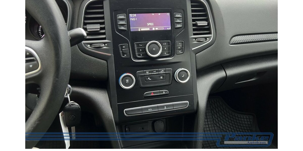 Renault Megane Life IV Grandtour 100*Tempo*Bluetooth*AC* 75.000 km 8.490 &euro; Berlin 13187