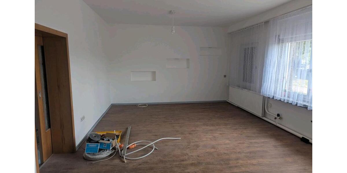 Doppelhaushälfte Zerbst (Anhalt) - 5 Zimmer, 130 m&sup2;, 215.000&euro; | Angebot:26877078