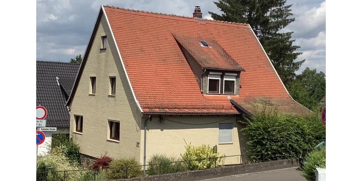 Einfamilienhaus Frankenberg (Eder) - 6 Zimmer, 130 m&sup2;, 280.000&euro; | Angebot:26342393