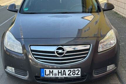 Opel Insignia 246.000 km 3.999 &euro; Elz 65604