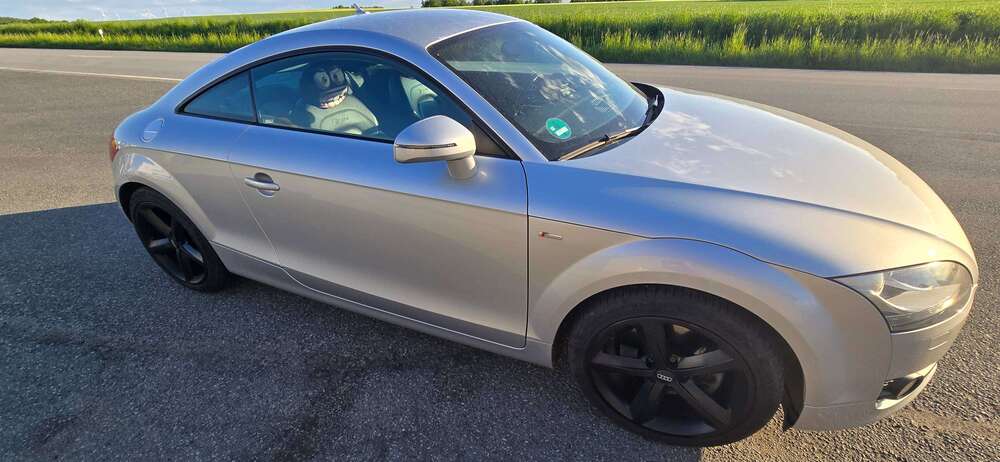 Audi TT 126.000 km 11.000 &euro; Reichenbach/O.L., Stadt 02894