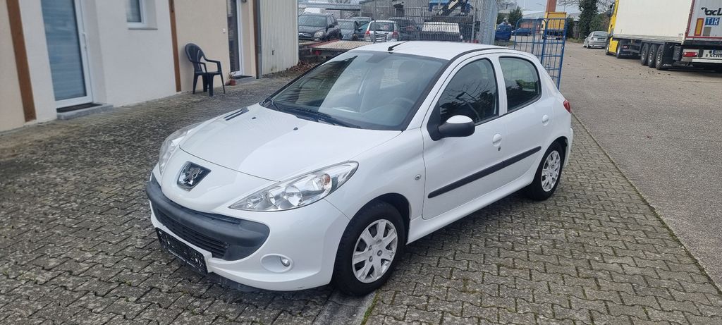 Peugeot 206 200.000 km 1.990 &euro; Herbolzheim 79336