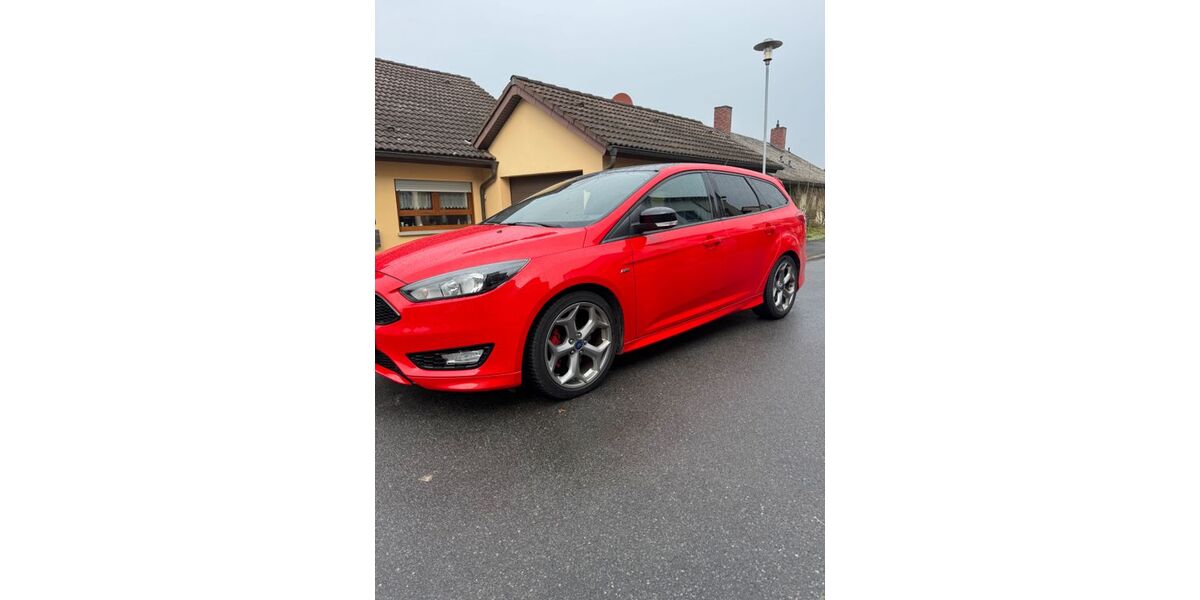 Ford Focus 124.084 km 8.700 &euro; Weikersheim 97990