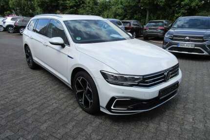 VW Passat Variant GTE 1.4 eHybrid NAVI AHK KAMERA ACC