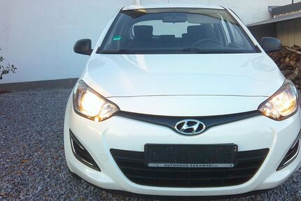 Hyundai i20 127.800 km 3.990 &euro; Hagen 58089