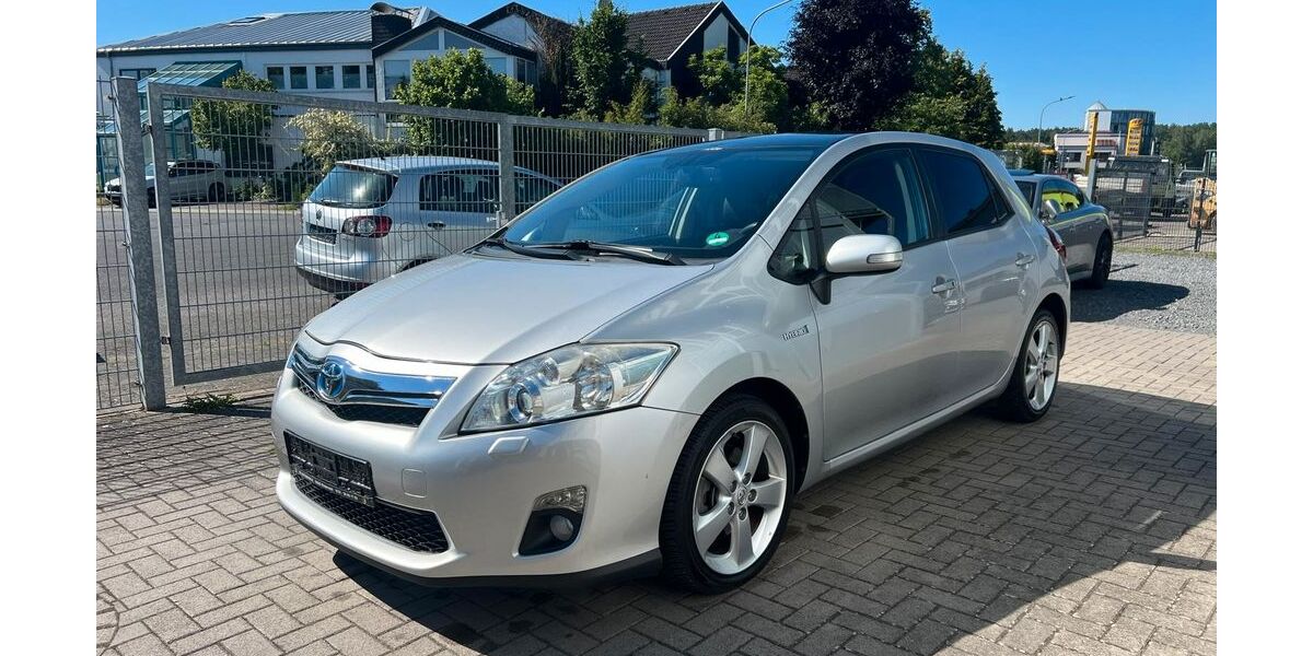 Toyota Auris 176.200 km 6.990 &euro; Rödermark 63322