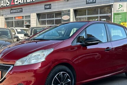 Peugeot 208 110.000 km 4.590 &euro; Stolberg bei Aachen 52222