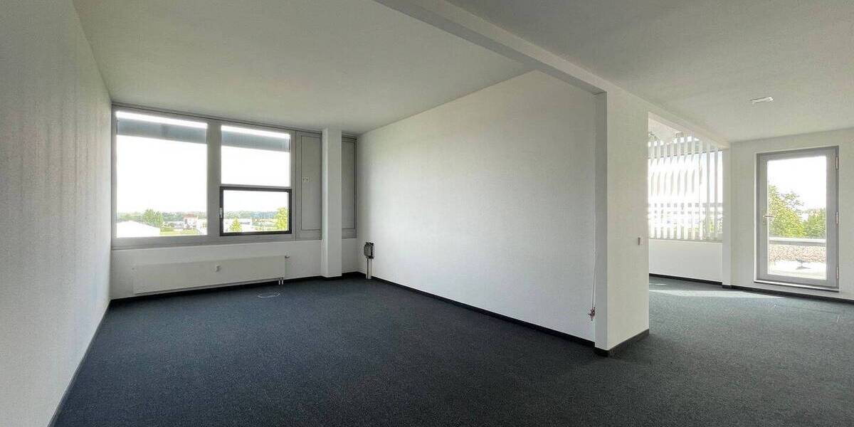 Gewerbeobjekt Schkeuditz Dölzig - 1 Zimmer, 500 m&sup2;, 4.500&euro; | Angebot:25997543