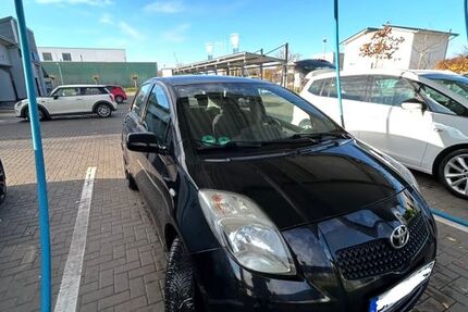Toyota Yaris 89.200 km 4.600 &euro; Bonn 53123
