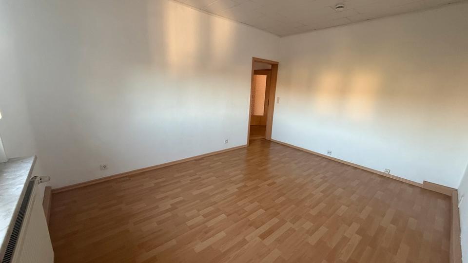 Etagenwohnung Sömmerda - 2 Zimmer, 65 m&sup2;, 649&euro; | Angebot:26409188