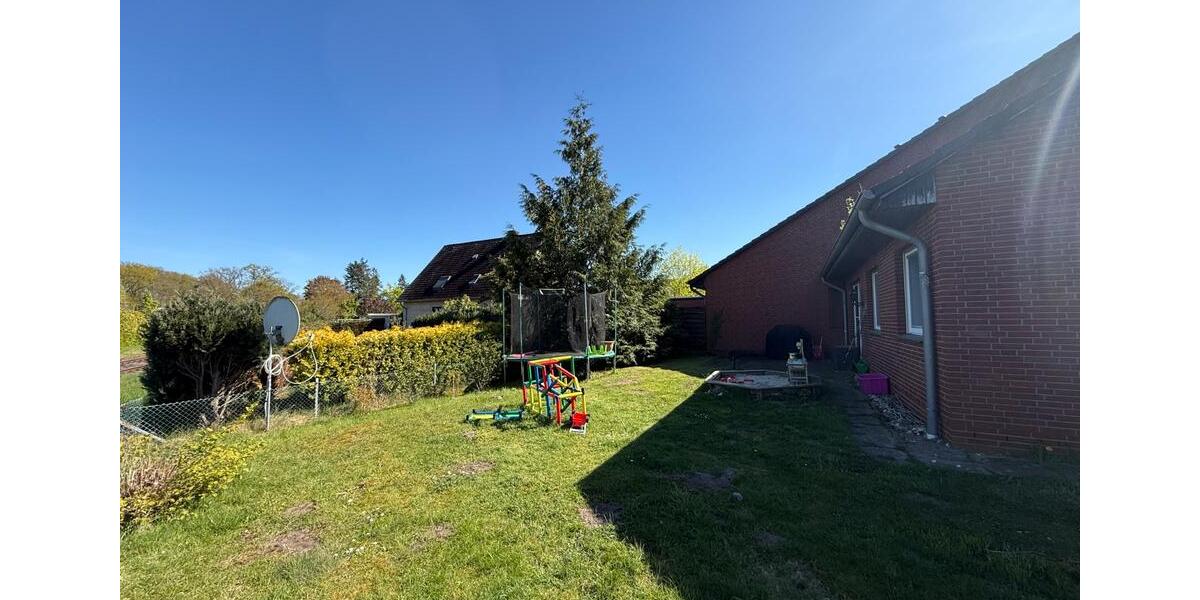Erdgeschoßwohnung Verden (Aller) - 4 Zimmer, 108 m&sup2;, 1.000&euro; | Angebot:26547774