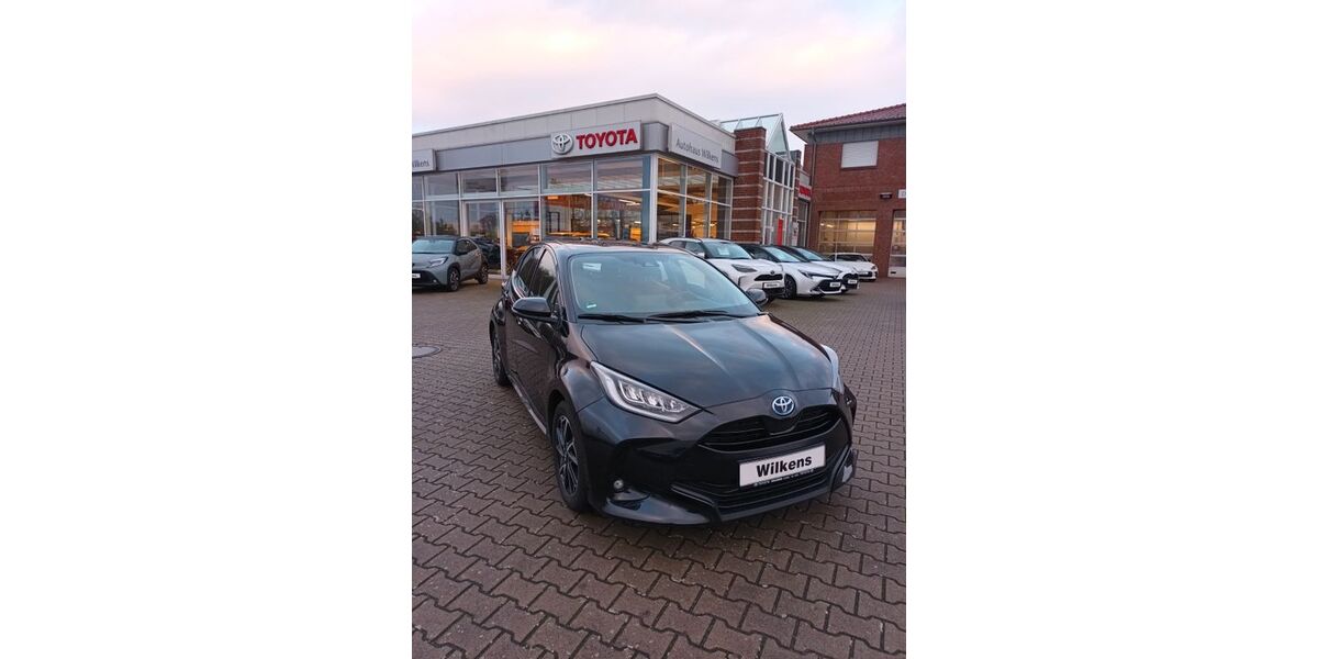 Toyota Yaris 16.000 km 22.700 &euro; Lohne 49393