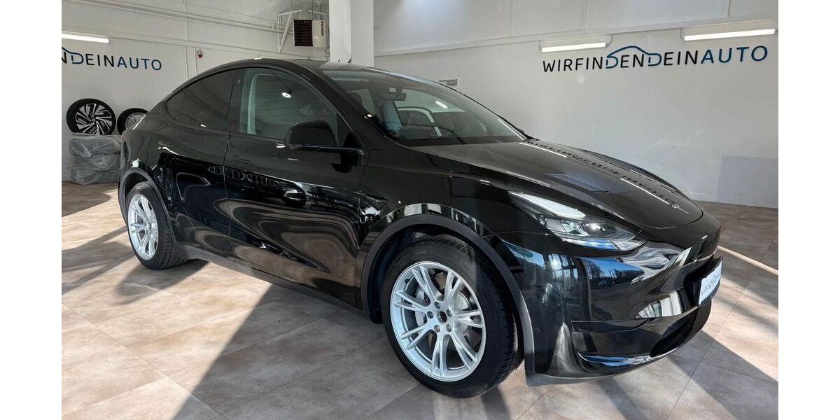 Tesla Model Y 26.480 km 34.400 &euro; Aschaffenburg 63741