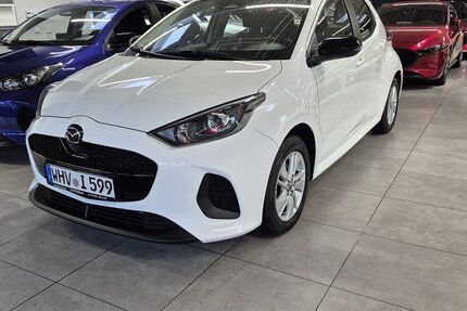 Mazda 2 Hybrid 4.500 km 22.990 &euro; Wilhelmshaven 26388