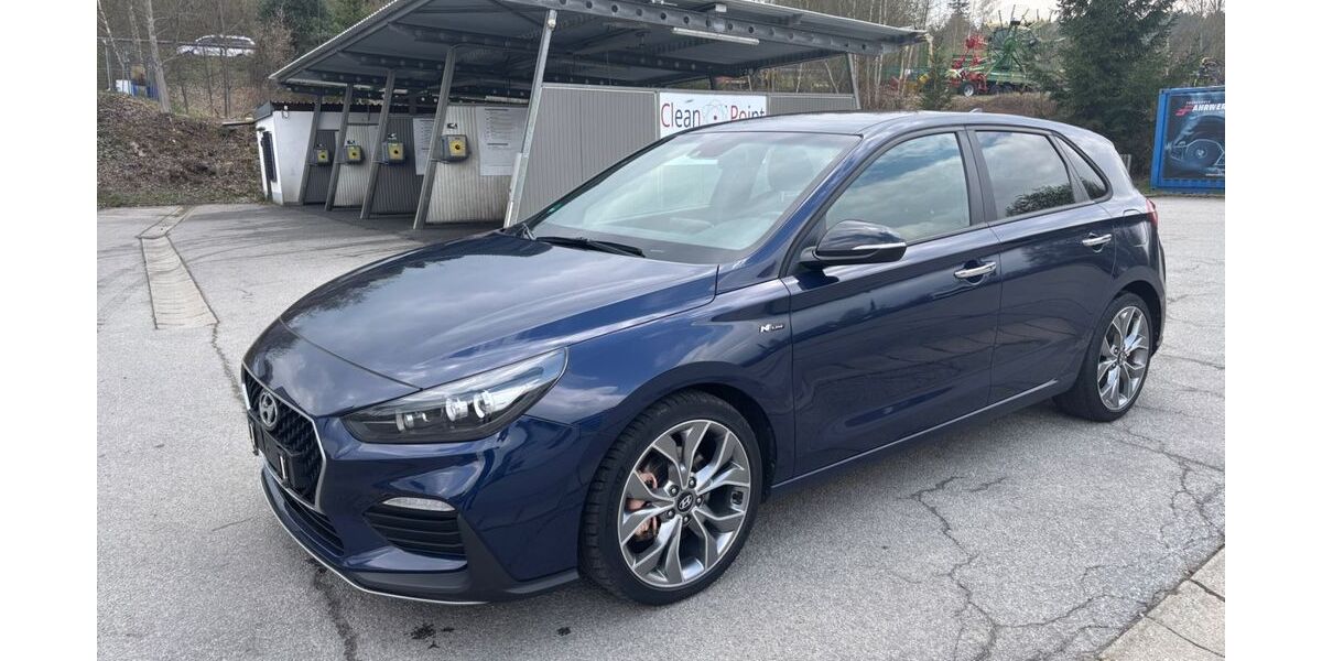 Hyundai i30 67.600 km 16.500 &euro; Deggendorf 94469