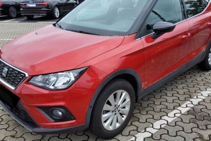 Seat Arona 36.600 km 14.780 € Wolfsburg 38440