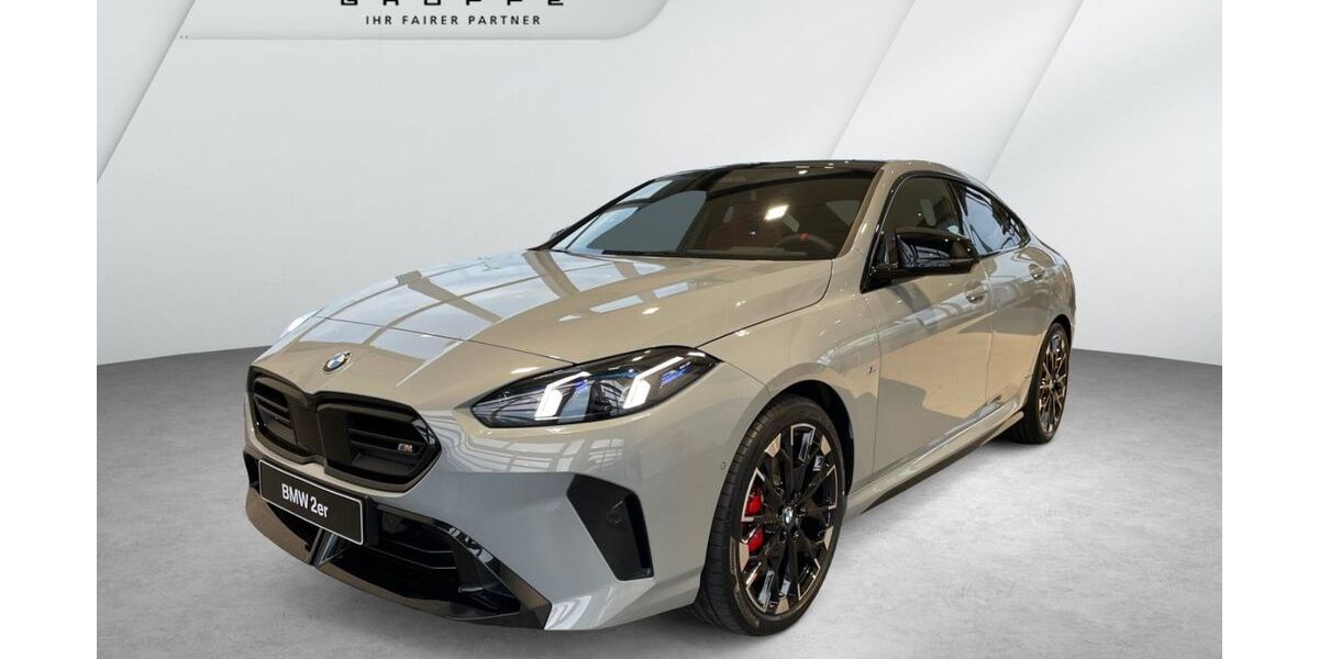 BMW M235 5.490 km 53.800 &euro; Bremerhaven 27572