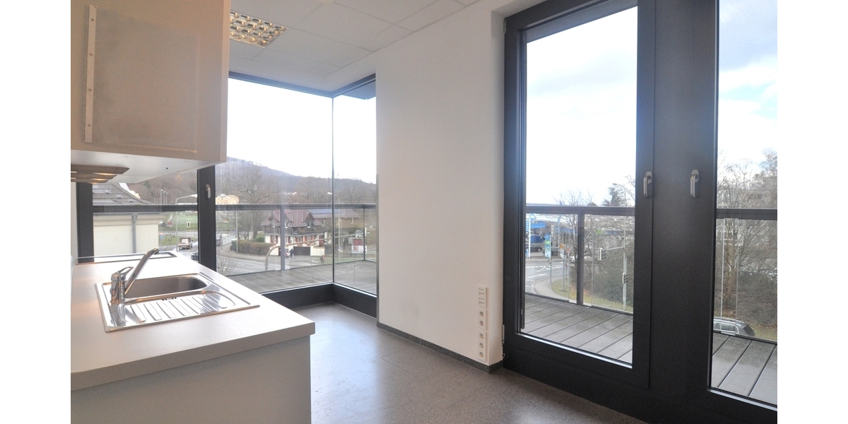 Praxisfläche mit Penthouse-Feeling im Ärztehaus - Gewerbeobjekt Königstein | Angebot:26339473