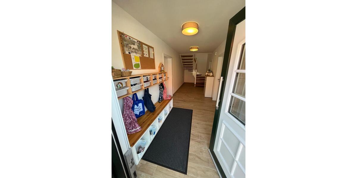 Erdgeschoßwohnung Delmenhorst Bungerhof - 4 Zimmer, 119 m&sup2;, 1.300&euro; | Angebot:26033133