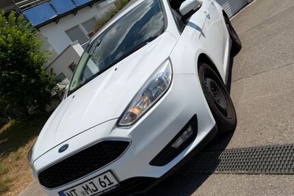 Ford Focus 175.000 km 6.400 &euro; Nürtingen 72622