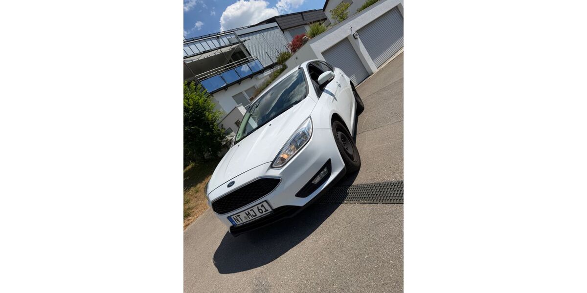 Ford Focus 175.000 km 6.400 &euro; Nürtingen 72622