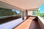 Uninähe! Helle Etagenwohnung mit großzügigem Balkon